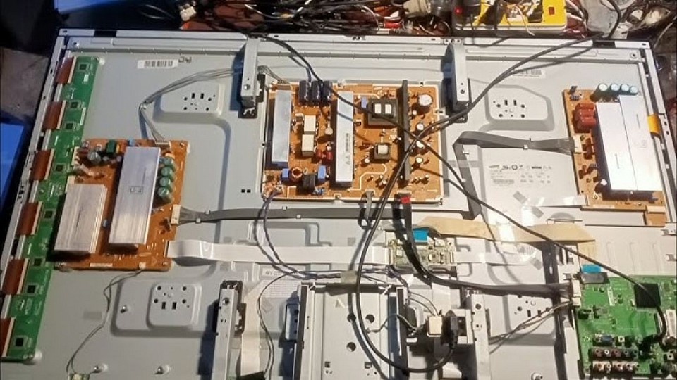 Réparation carte alimentation tv smart samsung 45